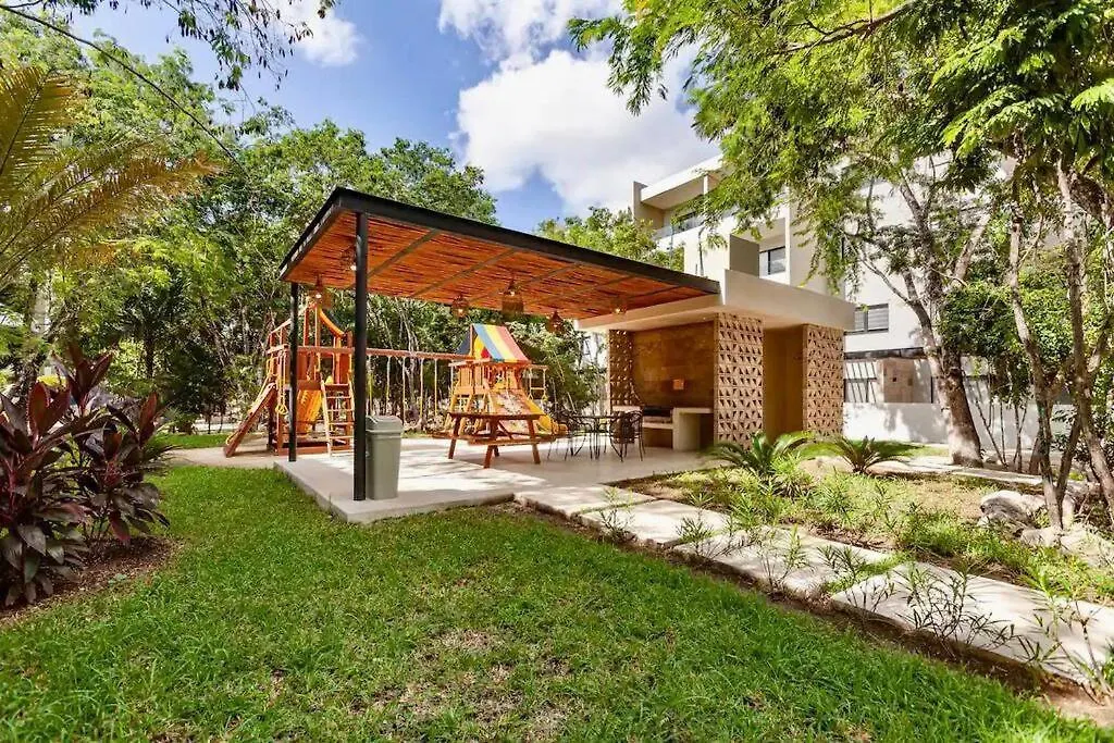 New Modern Condo In Playa Del Carmen Appartement